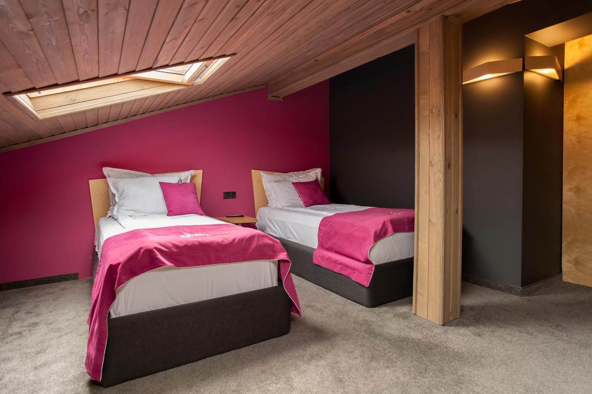 Hotel Arte Spa & Park Velingrad Rum bild A typical room at the hotel