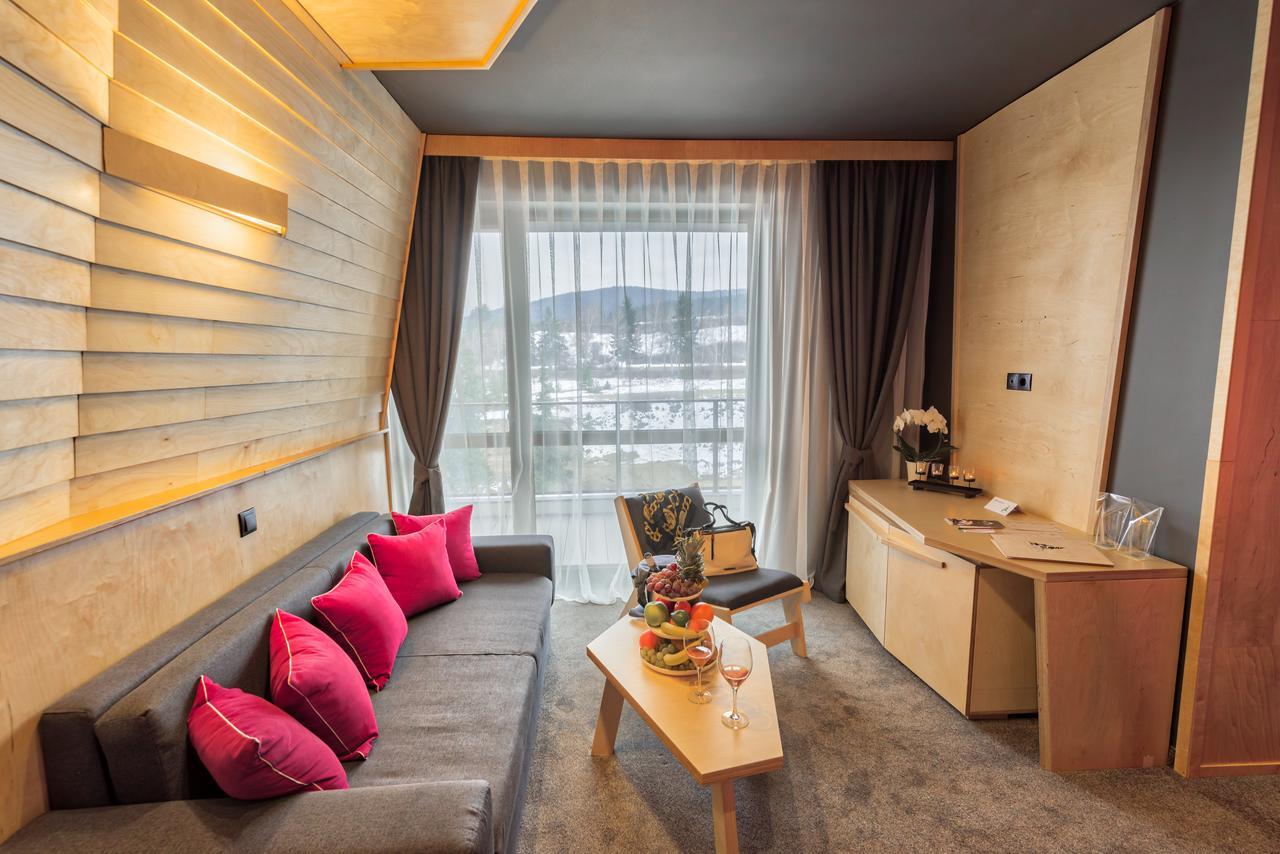 Hotel Arte Spa & Park Velingrad Exteriör bild A suite at the hotel