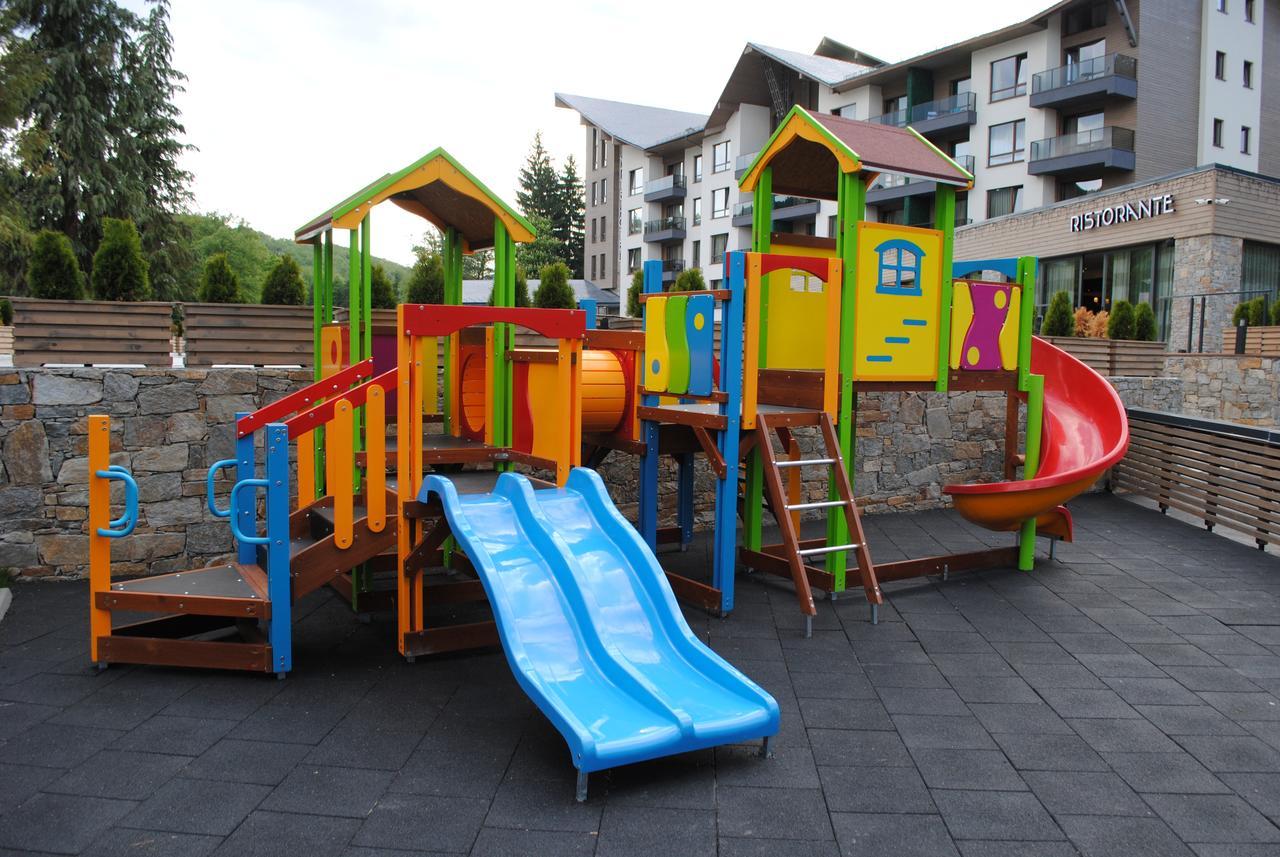 Hotel Arte Spa & Park Velingrad Exteriör bild Playground in Poland